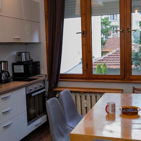 Central Sofia 3-Bedroom Apartment - Urban Art Gallery - Free Parking! Екстериор снимка