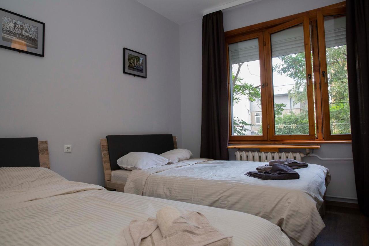 Central Sofia 3-Bedroom Apartment - Urban Art Gallery - Free Parking! Екстериор снимка